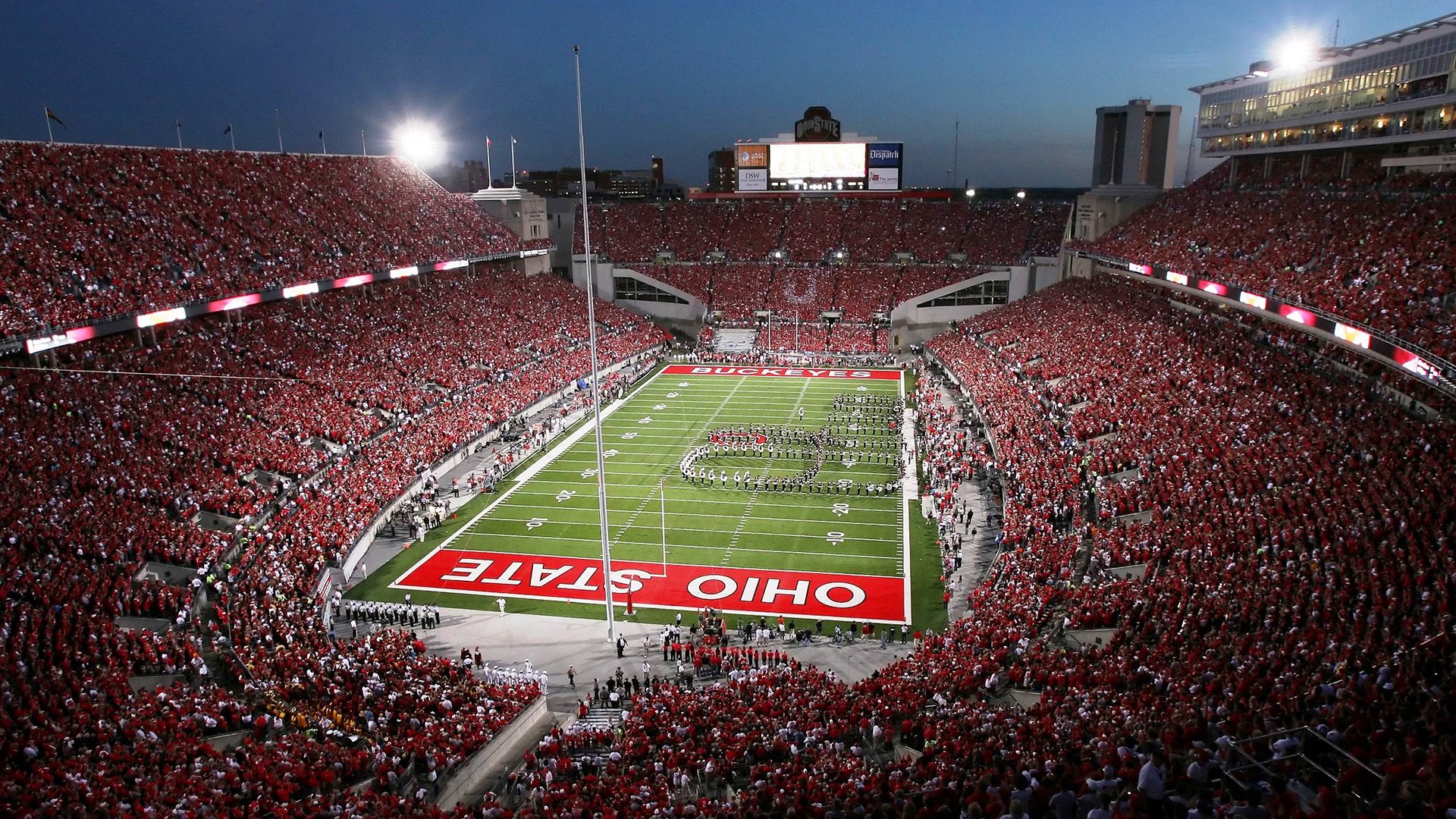 霍勒迪爆发，勇士火力压制辽宁队