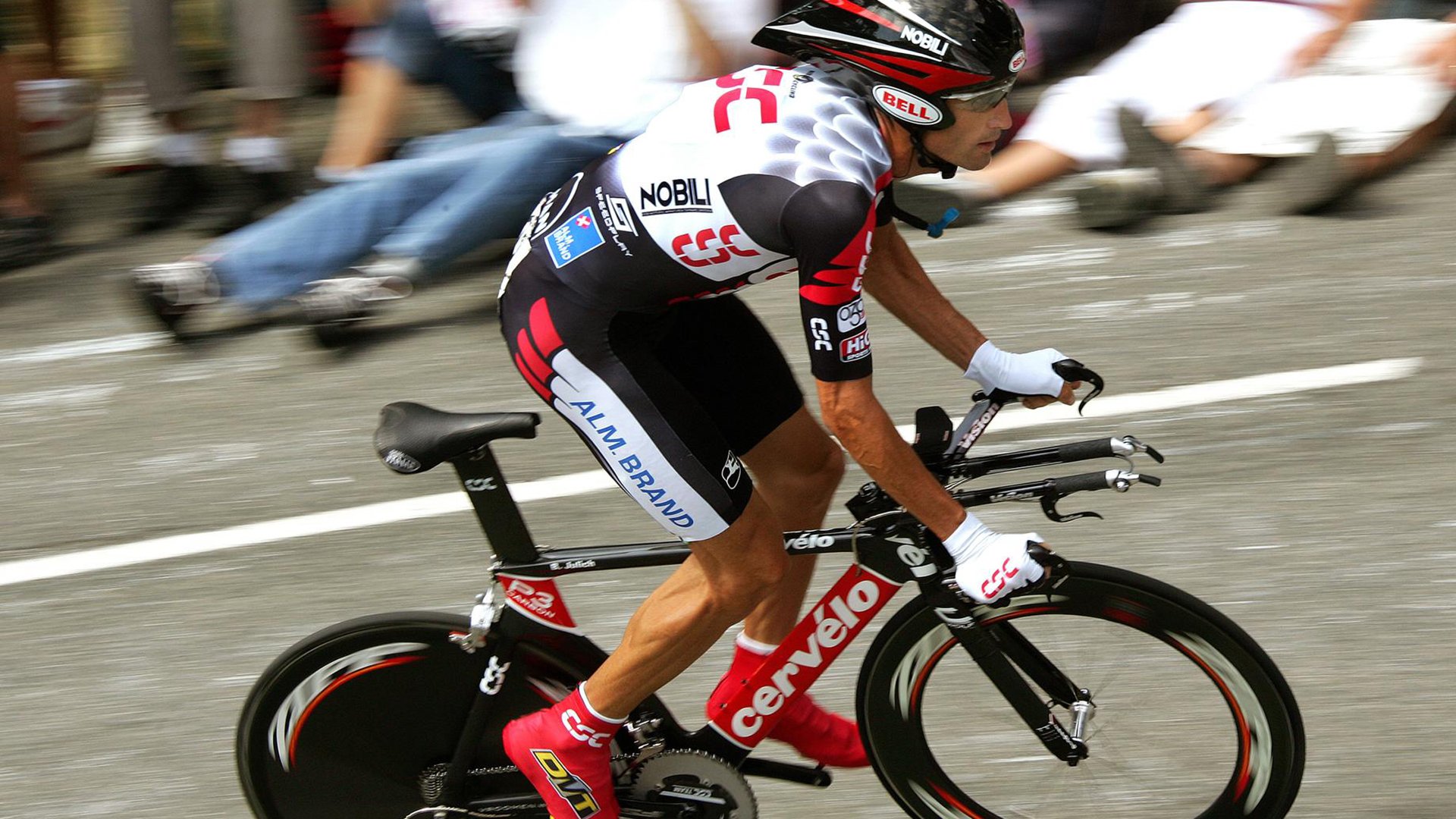 开云体育官网-东决关键战之夜，加维进攻端无人可挡，当沉默的利刃刺破喧嚣