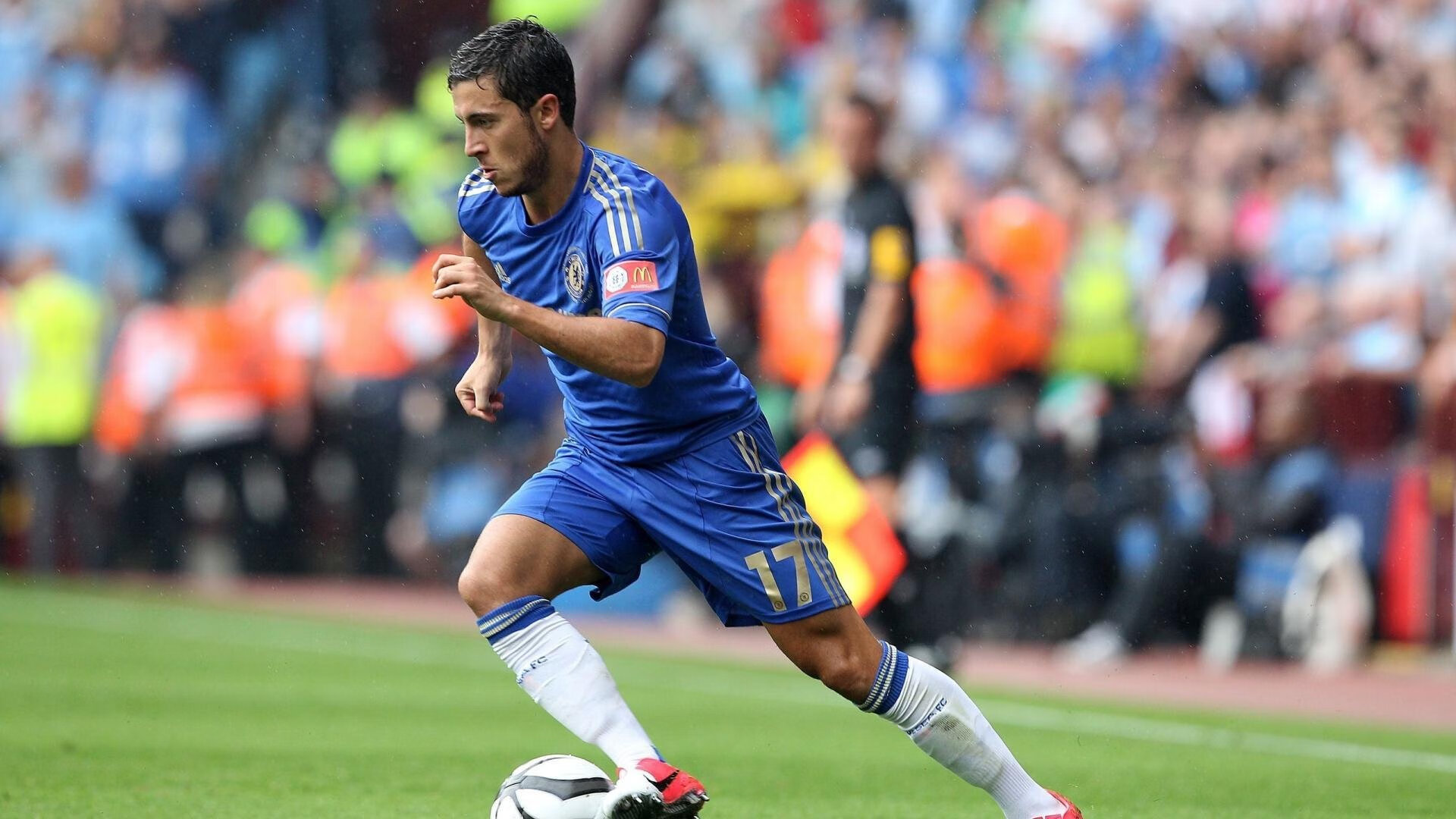 开云体育2026-拜仁全面压制塞维利亚，蒂亚戈成为关键先生